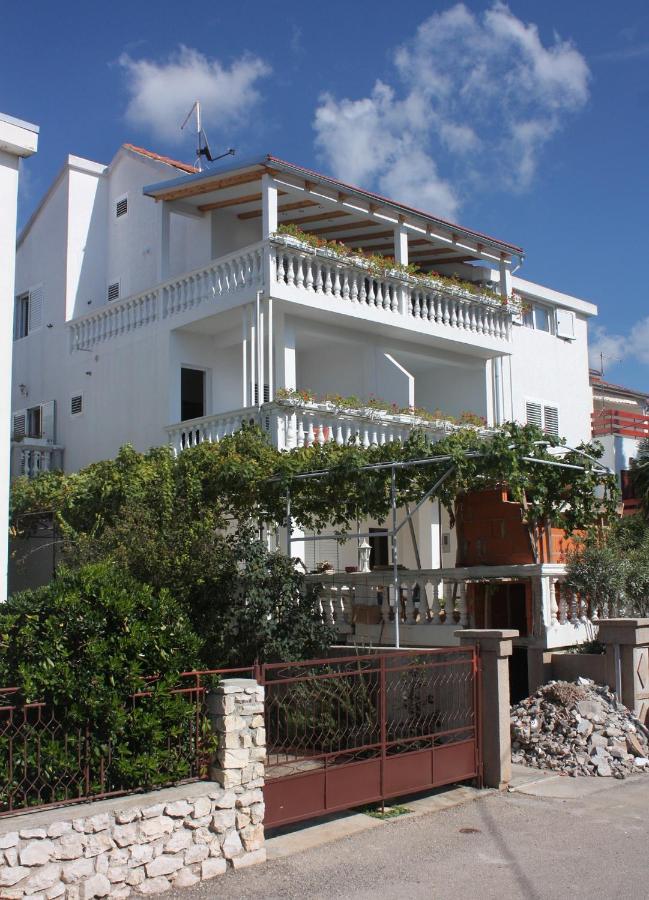Apartments With A Parking Space Vodice - 2995 Kültér fotó